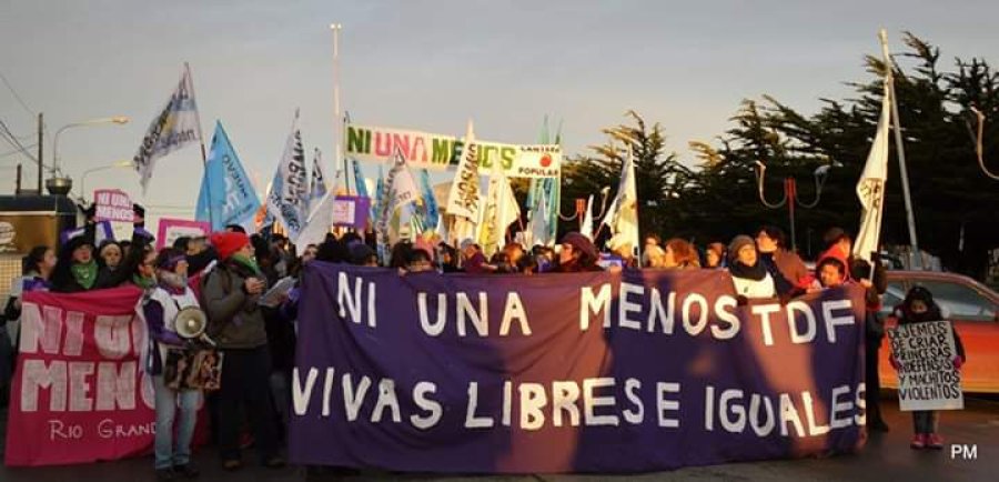 El 8 de marzo, la propuesta es prevenir la violencia, hacia las mujeres y las disidencias.
